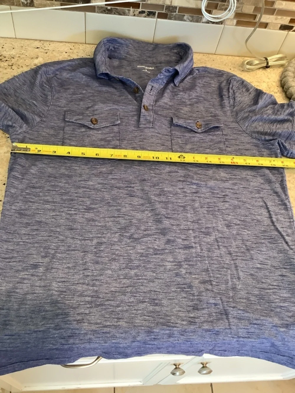 Banana Republic Blue Short-Sleeve Polo with Chest Pockets Size Medium